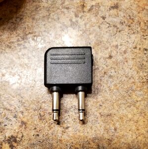 Airplane 3.5mm adapter
